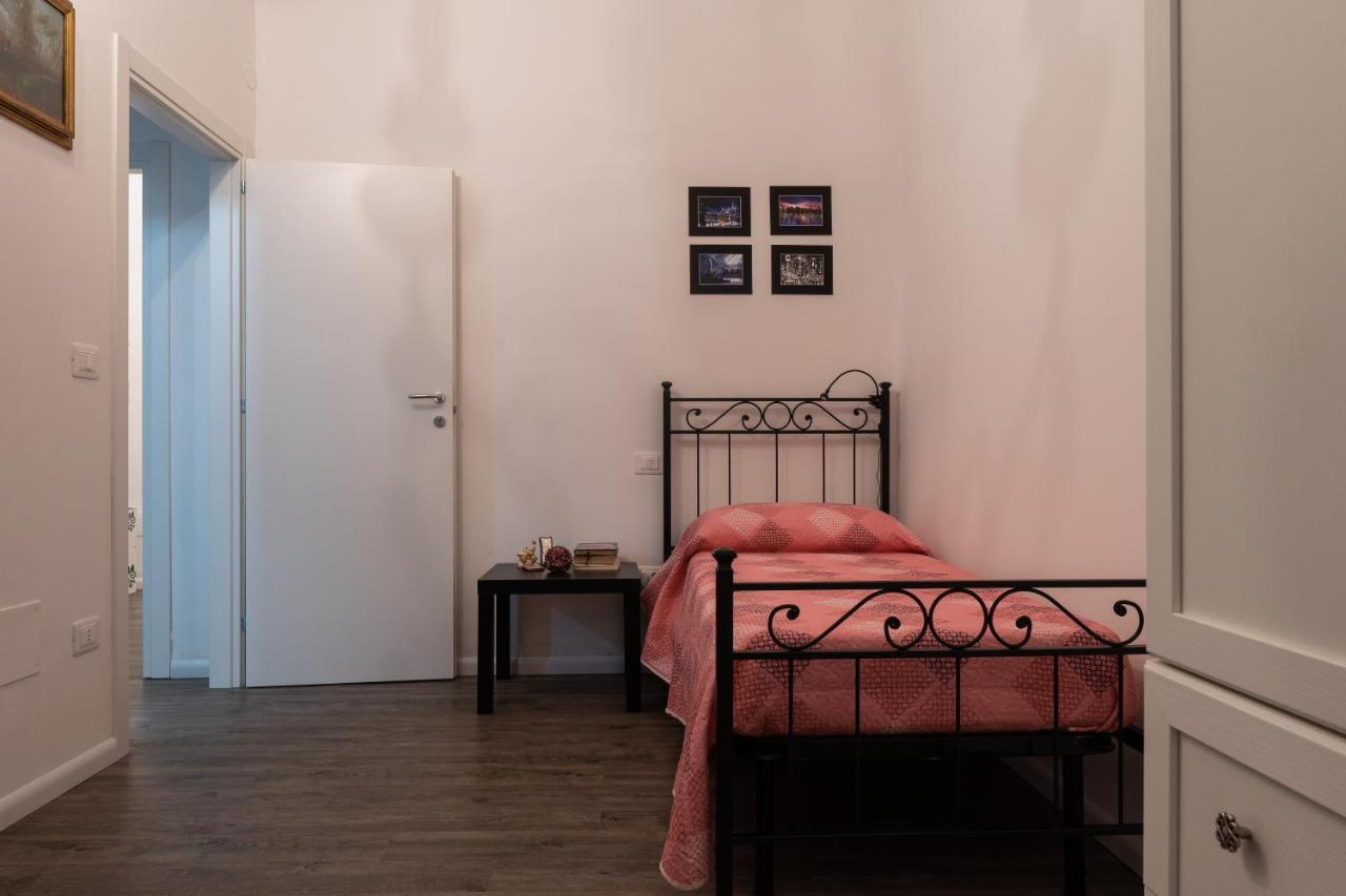 ホテル La Casa Di Alvy ペスカーラ エクステリア 写真